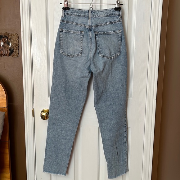 Garage Mom Jeans - Picture 2 of 3